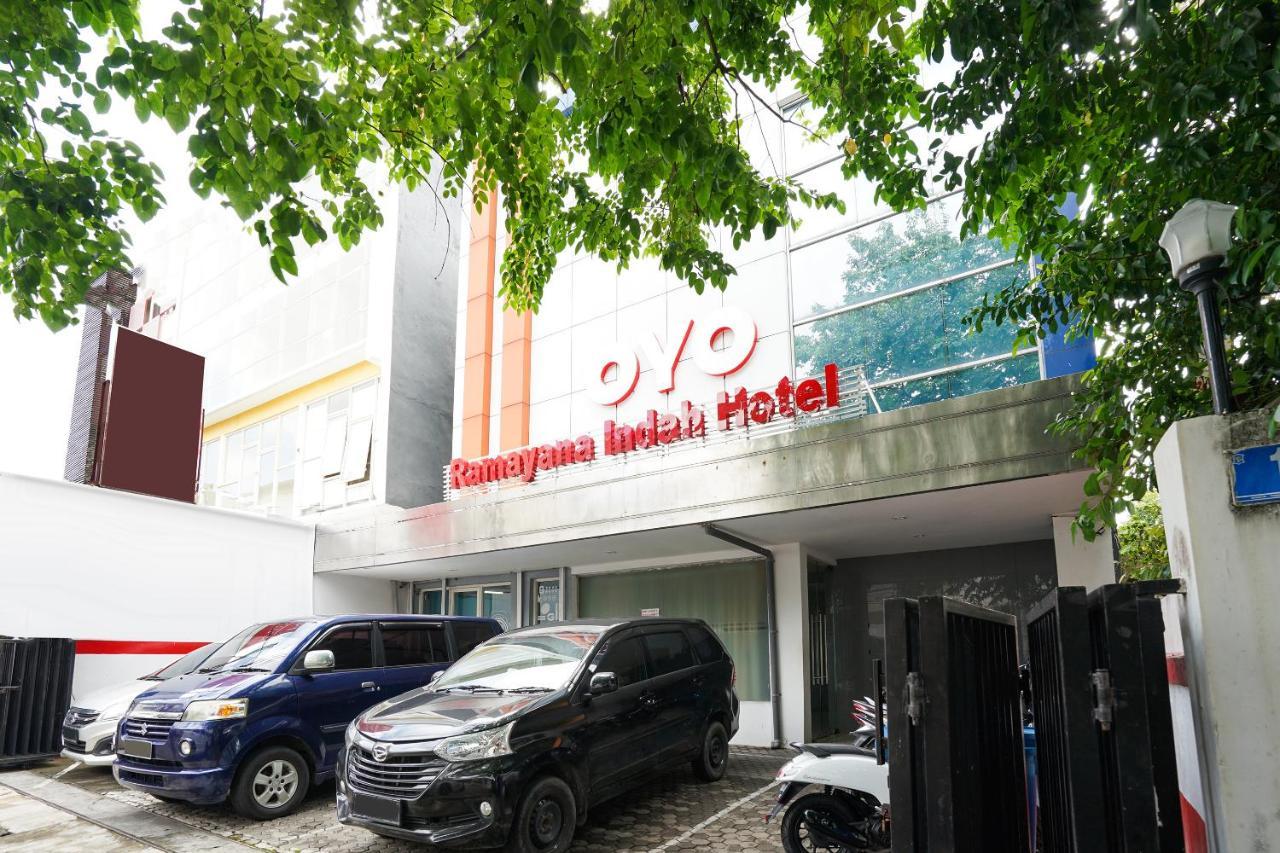 Reddoorz @ Panglima Sudirman Hotel Surabaya Exterior photo